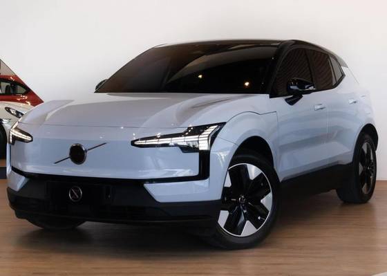 VOLVO EX30 51 KW ELÉTRICO CORE